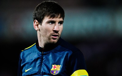 TVT体育精华-伊尔迪丝·森拉尔又创纪录之夜